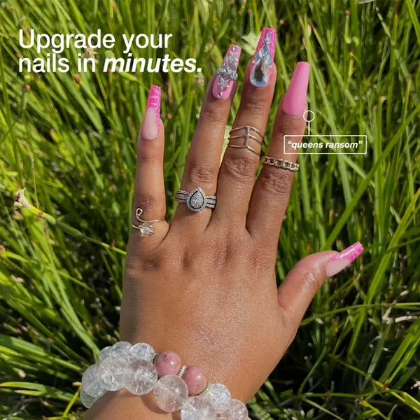 Pink Friday Nails static ad